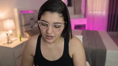 Camila buitrago online show from 01.01.25