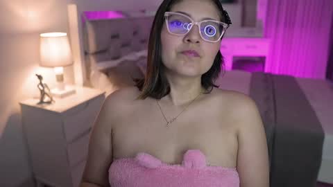 Camila buitrago online show from 01.21.25