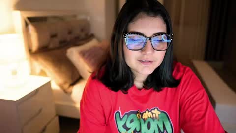 Camila buitrago online show from 09.16.25