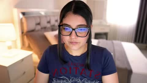 Camila buitrago online show from 11.09.25