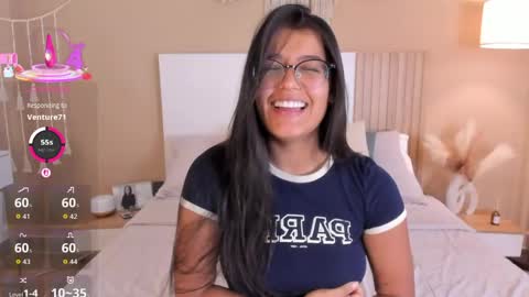 Snapshot of camila_bustamante_ chatting on 05.02.26 camila_bustamante_ online show from 05.02.26