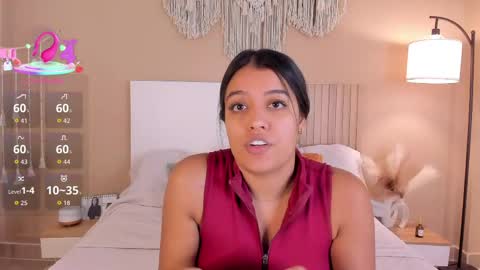 Snapshot of camila_bustamante_ chatting on 05.20.26 camila_bustamante_ online show from 05.20.26