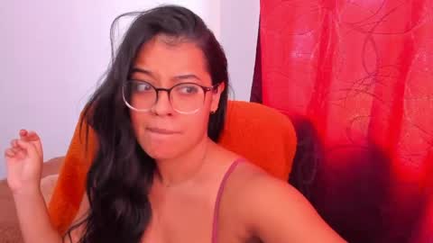 Snapshot of camila_bustamante_ chatting on 05.30.26 camila_bustamante_ online show from 05.30.26