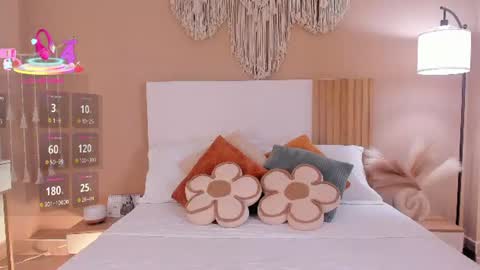 Snapshot of camila_bustamante_ chatting on 06.17.26 camila_bustamante_ online show from 06.17.26