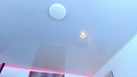  s online show from 01.15.25