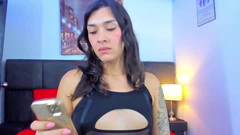  s online show from 01.17.25