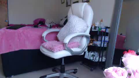 Snapshot of camila_cute5 chatting on 02.02.25 Camila online show from 02.02.25