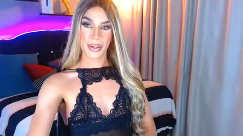 Camila online show from 01.11.25