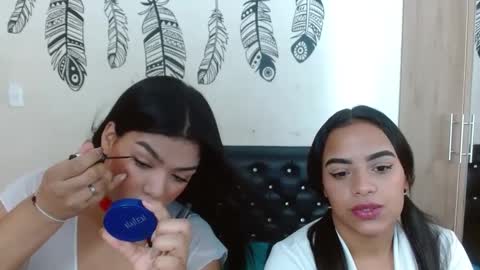 camila_meza online show from 01.25.25