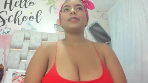 Snapshot of camila_rous_ chatting on 01.27.25 CAMILA online show from 01.27.25