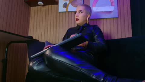    online show from 02.06.26