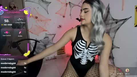 Cami  online show from 10.04.25