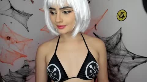 Cami  online show from 10.08.25
