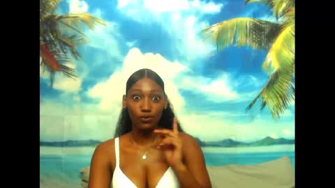 Snapshot of camilaasexyy chatting on 02.23.25 camilaasexyy online show from 02.23.25