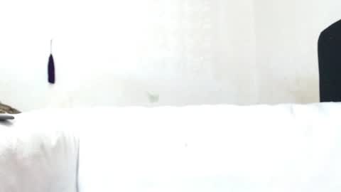 Snapshot of camilapaez1 chatting on 06.27.26 cami online show from 06.27.26