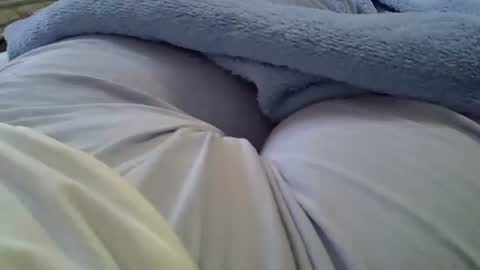 flash 50 tokens BIG CLIT  tits pussy. masturbation big clit 150 tokens fingers inside pussy 1000 tk  pump big clit 300 tk online show from 02.25.26