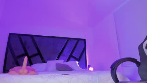 Snapshot of camilapreston_ chatting on 04.28.26 camila preston online show from 04.28.26