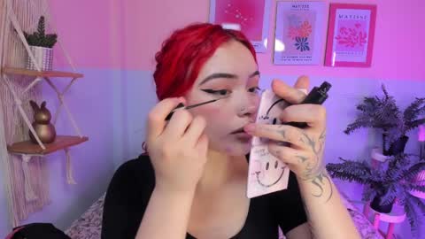 Snapshot of camilarivers chatting on 04.19.26 Camila online show from 04.19.26