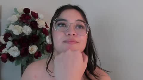 Snapshot of camilasofiia chatting on 12.19.24 Camila online show from 12.19.24