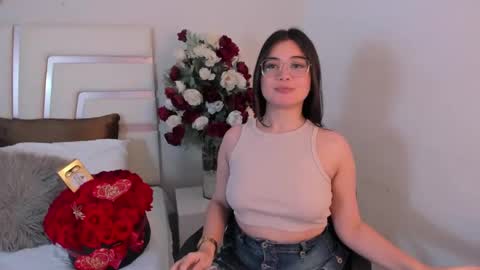 Snapshot of camilasofiia chatting on 02.15.25 Camila online show from 02.15.25