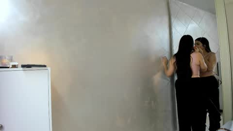 Snapshot of camilasofiia chatting on 09.15.25 Camila online show from 09.15.25