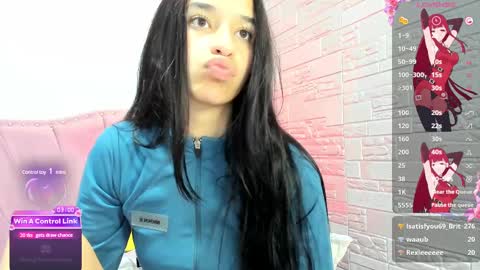 Snapshot of camilavill chatting on 02.25.25 CamilaVill online show from 02.25.25