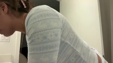 camiliakxoxo online show from 11.10.25