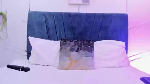 camilla_miller01 online show from 09.10.25