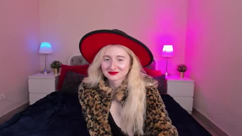 camilladreamer online show from 10.17.25