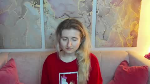 Snapshot of camilladreamer chatting on 04.18.26 camilladreamer online show from 04.18.26
