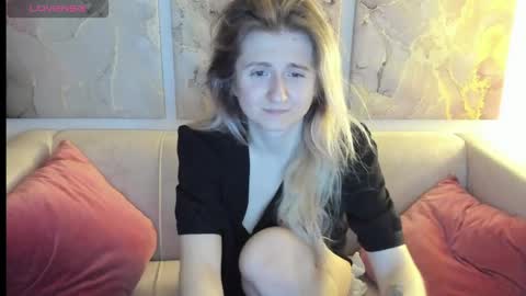 Snapshot of camilladreamer chatting on 04.22.26 camilladreamer online show from 04.22.26