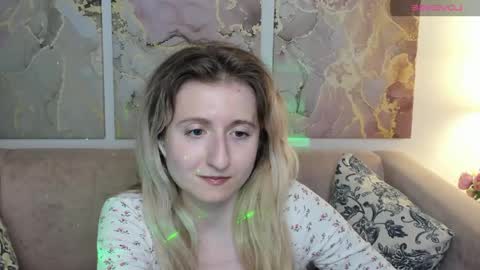 Snapshot of camilladreamer chatting on 05.16.26 camilladreamer online show from 05.16.26