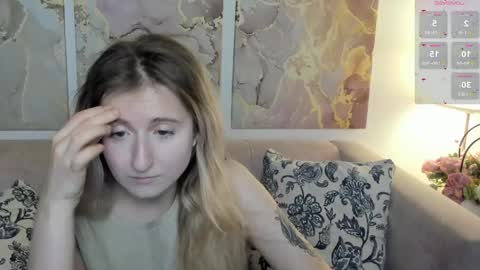 Snapshot of camilladreamer chatting on 05.19.26 camilladreamer online show from 05.19.26