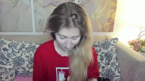 Snapshot of camilladreamer chatting on 05.20.26 camilladreamer online show from 05.20.26