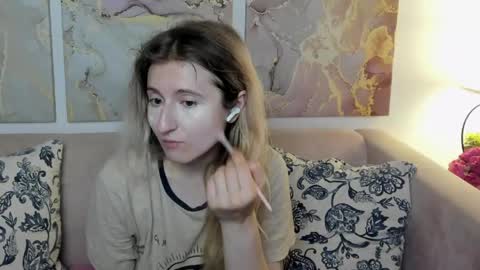 Snapshot of camilladreamer chatting on 05.24.26 camilladreamer online show from 05.24.26