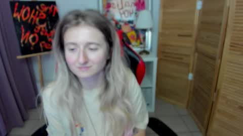 Snapshot of camilladreamer chatting on 07.14.26 camilladreamer online show from 07.14.26