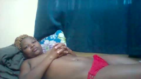 Snapshot of camillah_sweet chatting on 02.08.26 camillah_sweet online show from 02.08.26