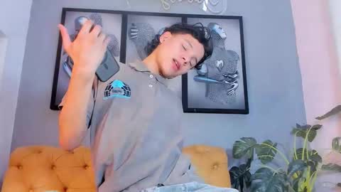 Camillo Virgil online show from 11.10.25