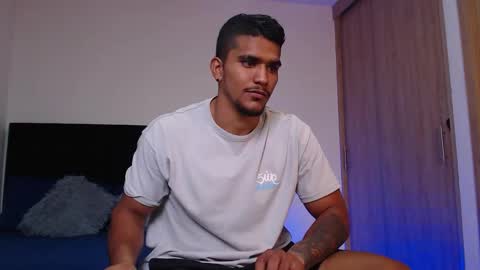 Snapshot of camilo_contre21 chatting on 02.20.26 camilo_contre21 online show from 02.20.26