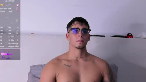 Snapshot of camilo_ospina_ chatting on 04.28.26 INDEPENDENT MODEL online show from 04.28.26