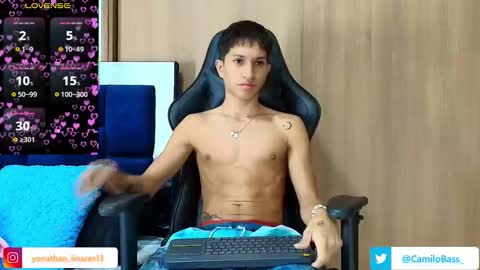 Snapshot of camilobass_ chatting on 11.09.25 Camilo Bass online show from 11.09.25