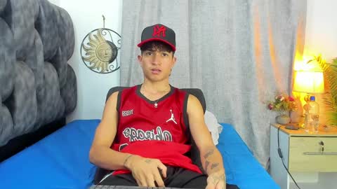 Snapshot of camilobass_ chatting on 04.07.26 Camilo Bass online show from 04.07.26