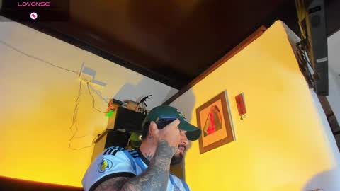 Snapshot of camilomayer chatting on 09.14.25 Camilo online show from 09.14.25