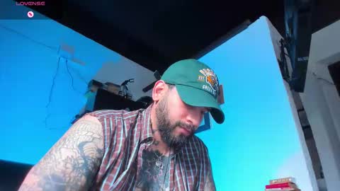 Snapshot of camilomayer chatting on 09.18.25 Camilo online show from 09.18.25