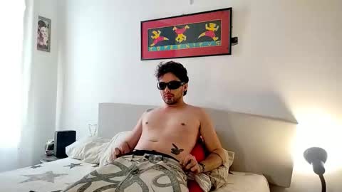 Snapshot of camilosaennz chatting on 02.08.26 camilo online show from 02.08.26