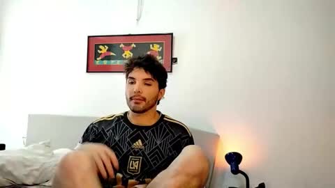 Snapshot of camilosaennz chatting on 02.10.26 camilo online show from 02.10.26