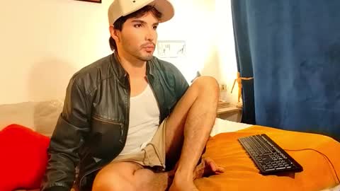 Snapshot of camilosaennz chatting on 05.03.26 camilo online show from 05.03.26