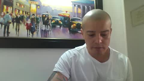 Snapshot of camilosaenz90 chatting on 10.27.25 camilosaenz90 online show from 10.27.25