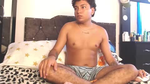 Snapshot of camilowhites chatting on 06.07.26 CamilowhiteS online show from 06.07.26