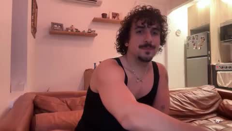 Snapshot of camiloxcalor chatting on 05.23.26 camiloxcalor online show from 05.23.26